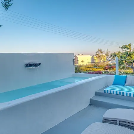 Majestic Sky Luxury Suites Megalochori  Extérieur photo