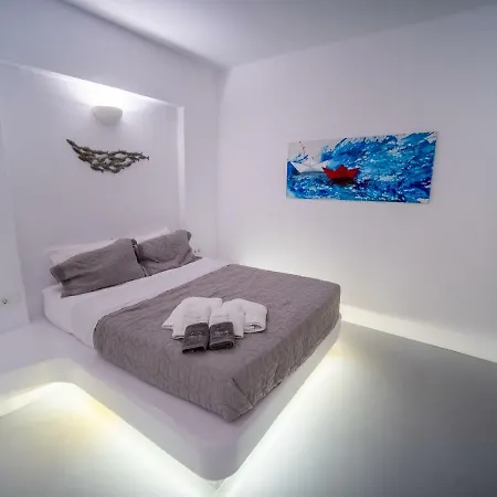 Majestic Sky Luxury Suites Megalochori  Extérieur photo
