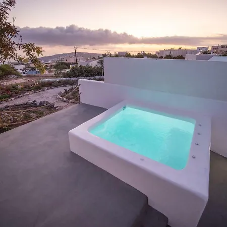 Majestic Sky Luxury Suites Megalochori  Extérieur photo