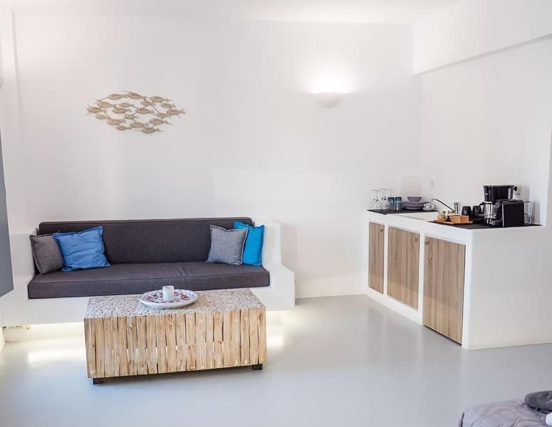 Tatil Evi Majestic Sky Luxury Megalochori (Santorini)